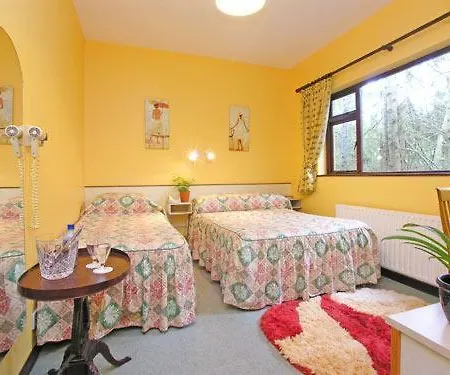 בית הארחה 19th Fossa